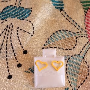 Small gold plated heart ❤️ earrings